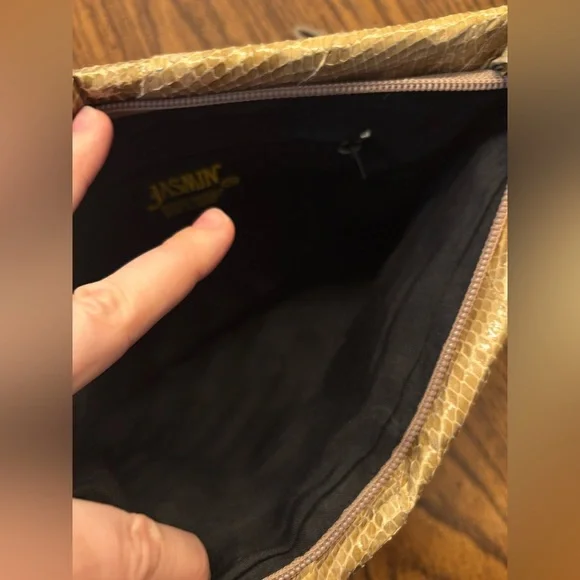 Jasmin leather snake skin purse - Picture 5 of 10